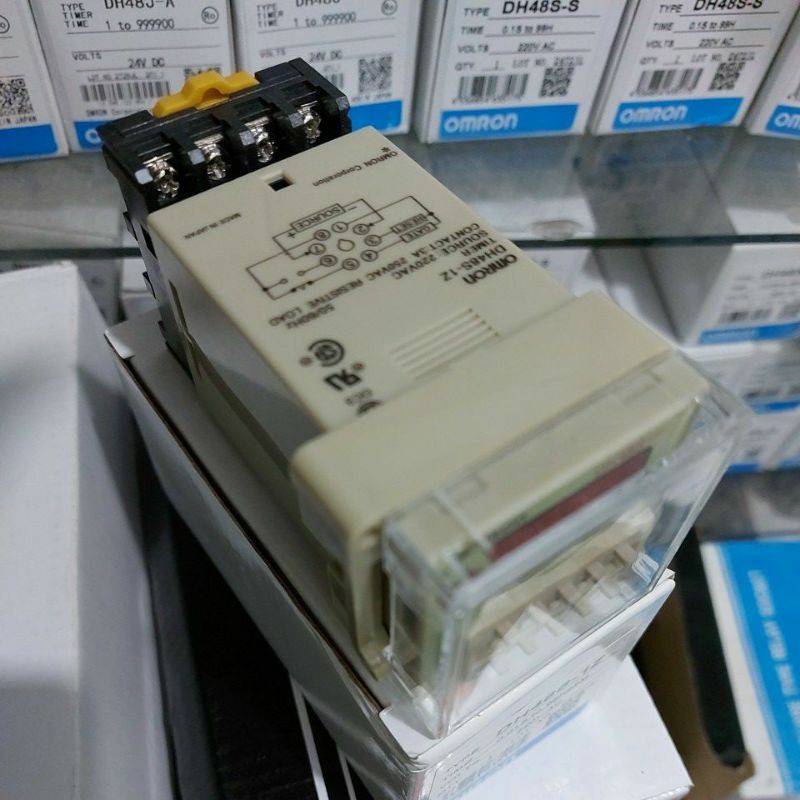 Đồng hồ rơ le thời gian OMRON Timer DH48S-1Z 220V 24V