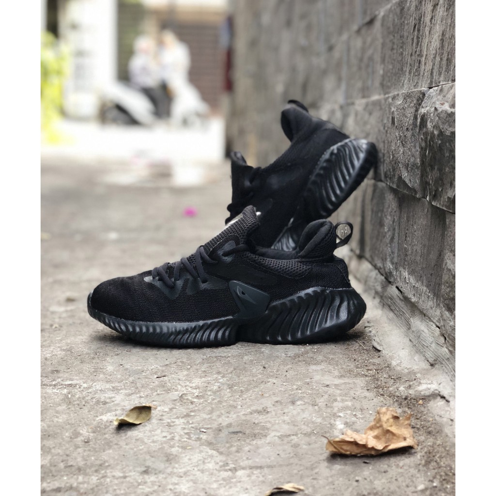 Adidas alphabouce beyond all black