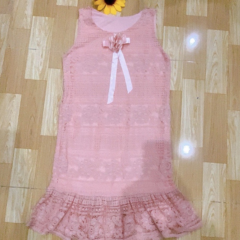 Đầm ren sale rẻ