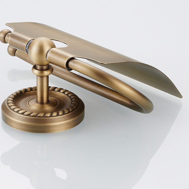 Giá Đỡ Cuộn Giấy Vệ Sinh Bằng Đồng Tiện Dụng