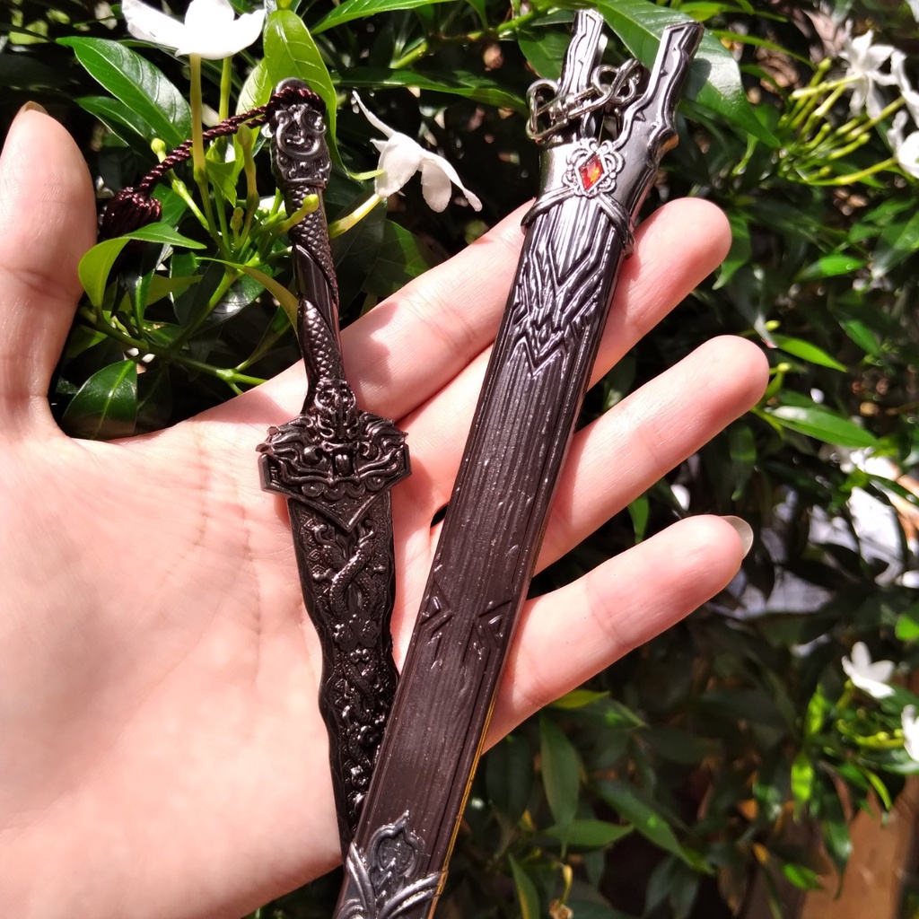 Móc Khóa Long Tuyền Bảo kiếm Lý Tinh Vân 22cm.