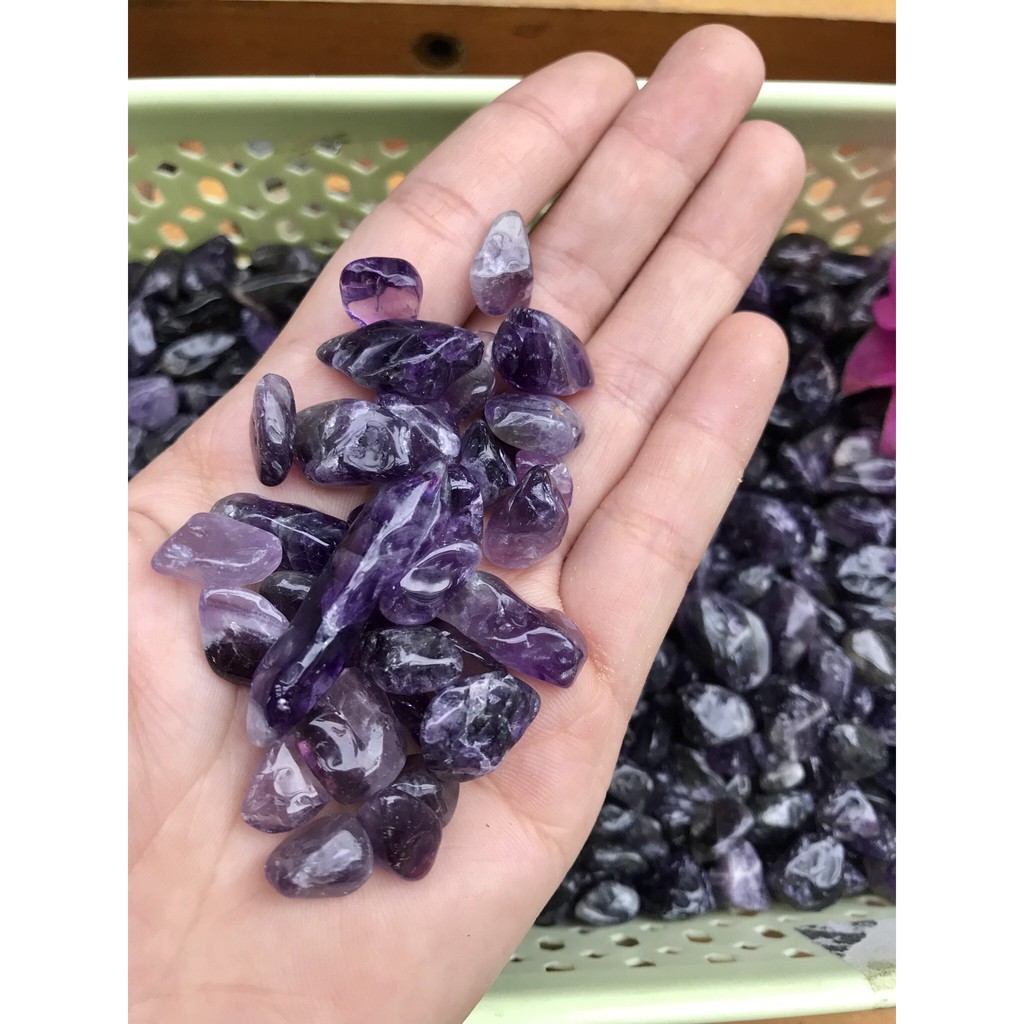 Đá vụn tinh thể thach anh tím tư nhiên thanh tẩy phong thủy, túi 100g | BigBuy360 - bigbuy360.vn