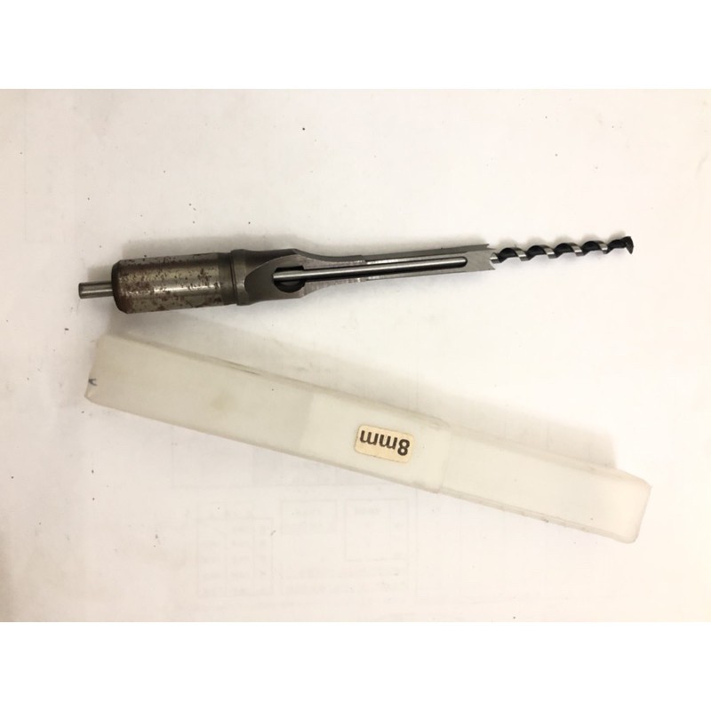 MŨI KHOAN ĐỤC MỘNG VUÔNG  8MM VỚI ÁO KHOAN DÀY ĐỀU CHỐNG NỔ, CÂN ĐỐI VÀ SẮC BÉN