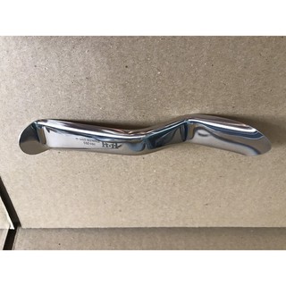 Banh vạt miệng Inox dùng trong nha khoa