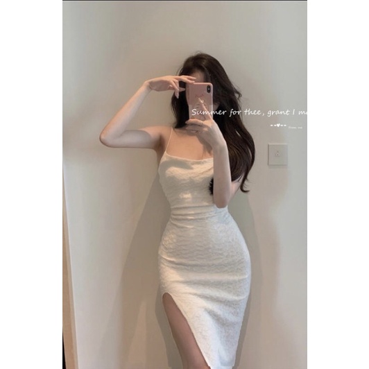 Váy body hở lưng xẻ tà