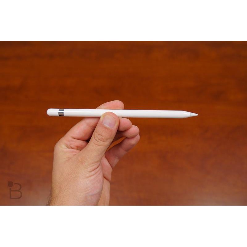 Bút pencil 1 củ full hộp như mới 99%