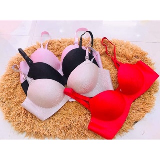Áo lót bàn tay nâng ngực không gọng