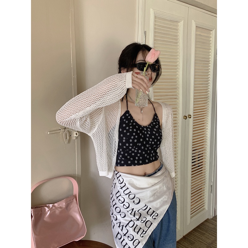 Áo Cổ Yếm Màu Đen/ Áo Khoác HUANG YOYO Phong Cách Hàn Quốc Thời Trang Cho Nữ