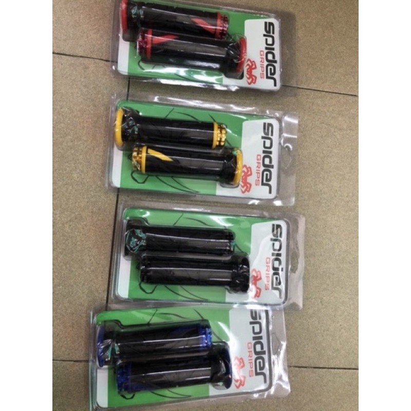 Bao tay nhện Spider có gù