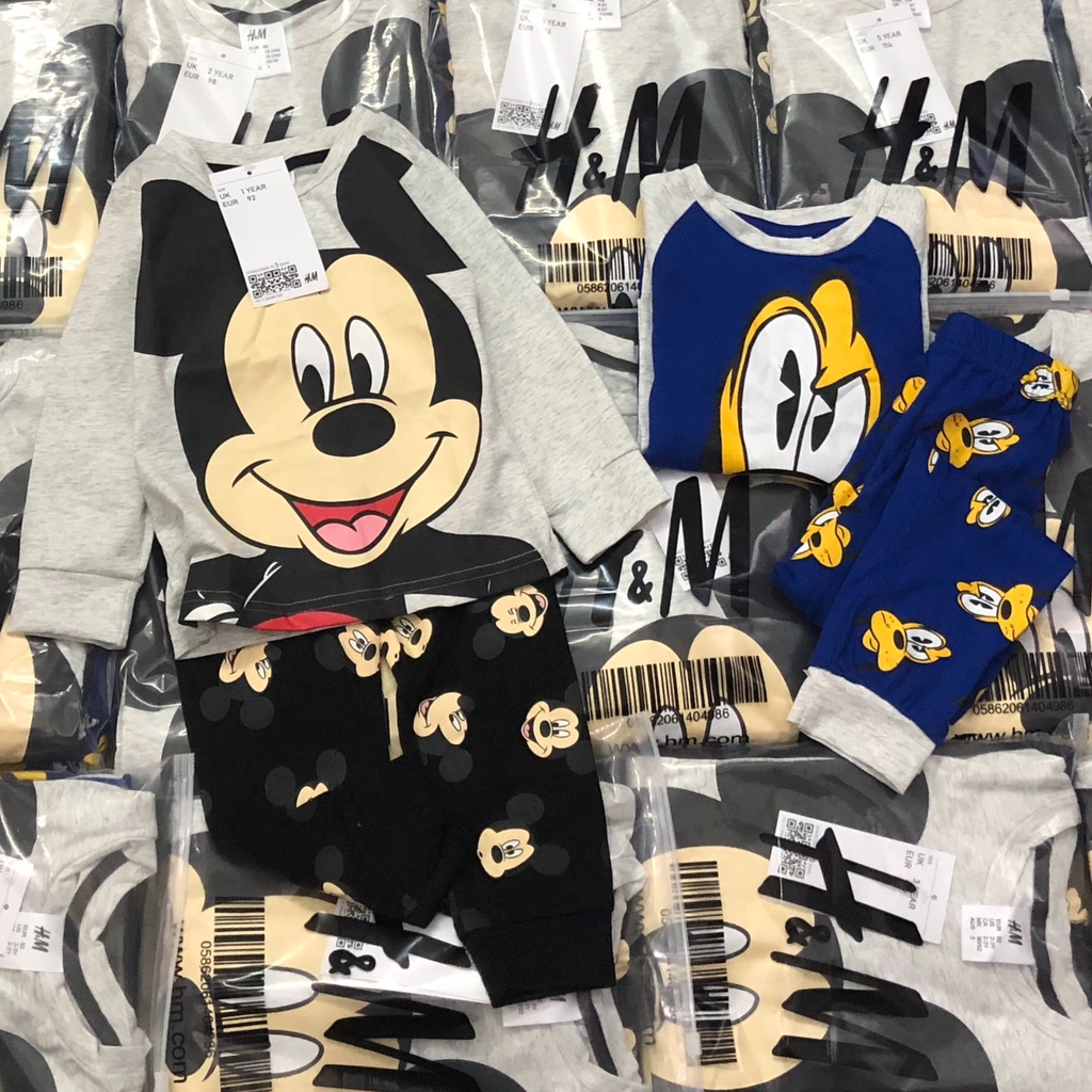 Bộ dài tay thu đông bé trai - Set 2 bộ dài tay Mickey Hm siêu đẹp cho bé trai size 1-6t