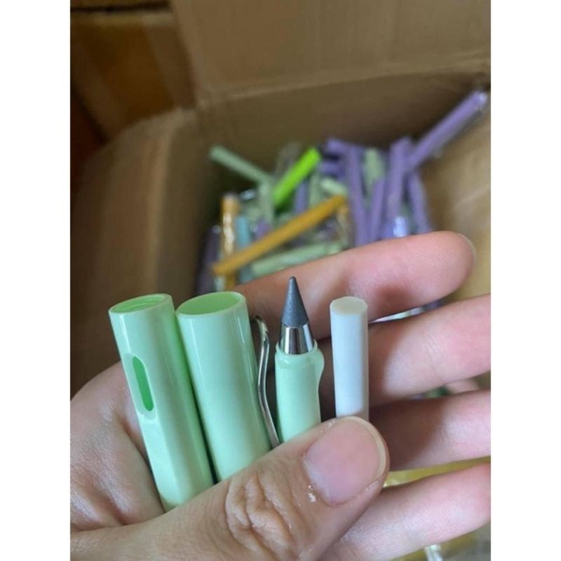 0BÚT CHÌ VĨNH CỬU 1 BÚT = 40 CÁI BÚT CHÌ THƯỜNG ( HÀNG CÓ VỈ)