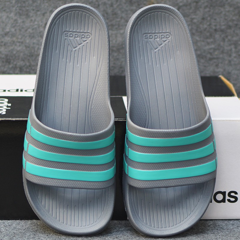 Adidas Duramo màu xám sọc xanh ngọc