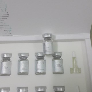 Tế bào gốc phức hợp ELRAVIE