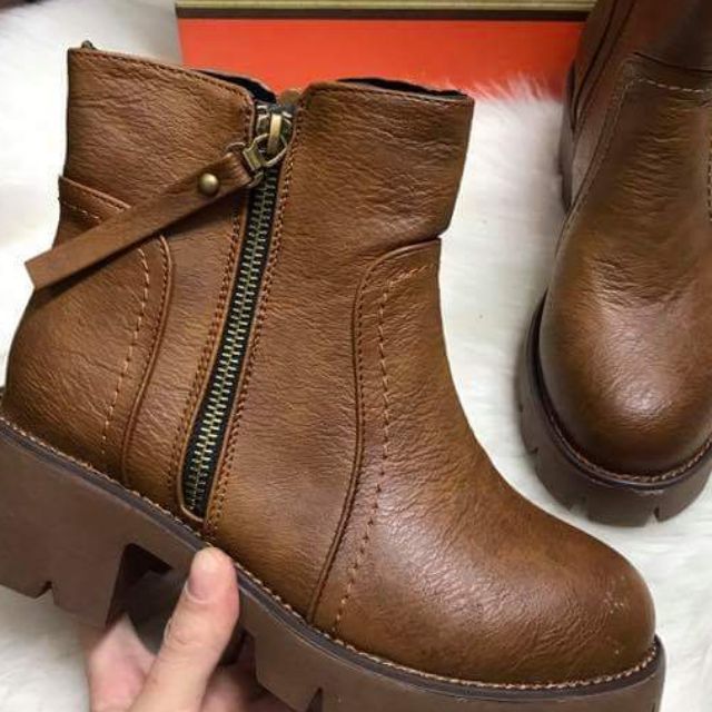 Boot cổ thấp