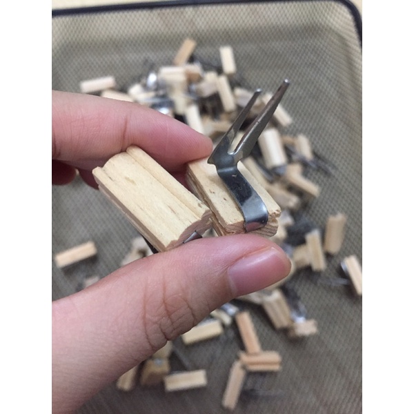 XIÊN HOA QUẢ GỖ KHUYÊN