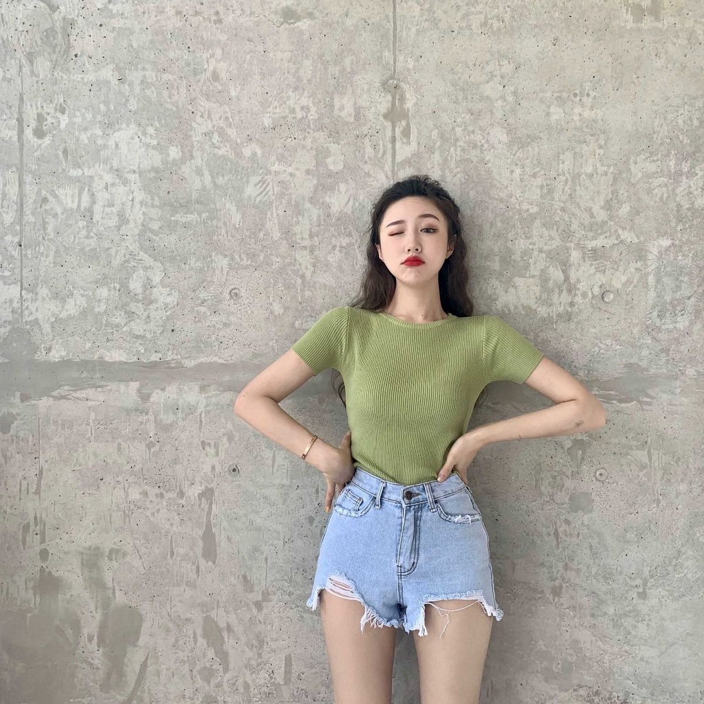 Áo thun COZOKC tay ngắn cổ tròn dáng ôm kiểu cổ điển dễ phối đồ