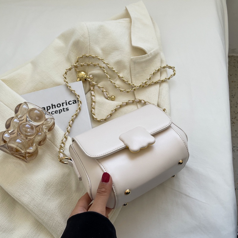 Túi Đeo Vai Hình Vuông Cỡ Nhỏ Phối Dây Xích Thời Trang Cho Nữ