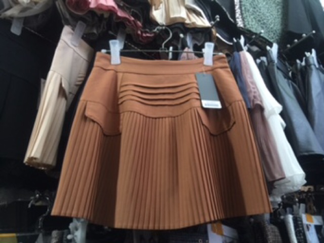 Chân váy dập li hàng đẹp Quảng Châu | BigBuy360 - bigbuy360.vn