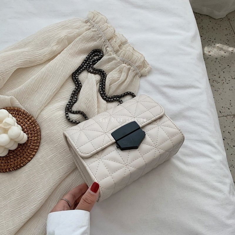 [Mã FAMAYWA2 giảm 10k đơn từ 50k] Túi Đeo Chéo Nữ ♥️XẢ KHO BÁN LỖ♥️ Túi Đeo Vai Thời Trang Hàn Quốc Dây Xích Đen HQ 143 | BigBuy360 - bigbuy360.vn