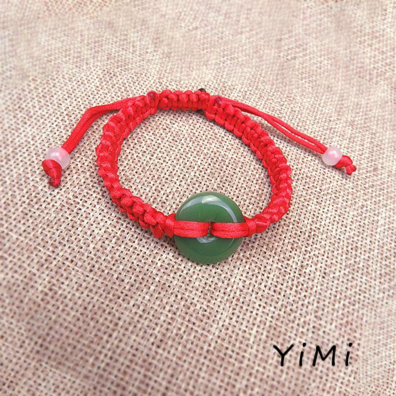 Vòng tay Jadeite dây đỏ may mắn