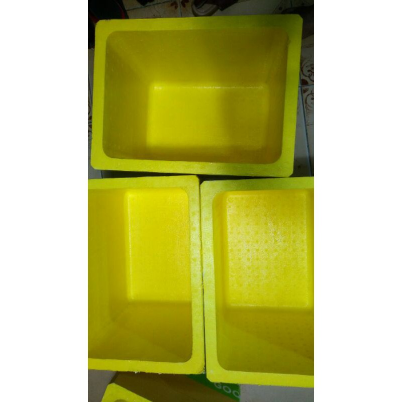 Màu sơn thùng xốp nuôi cá