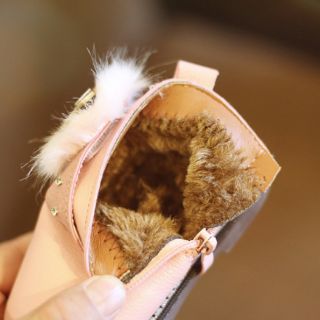 Bost cổ ngắn bé gái