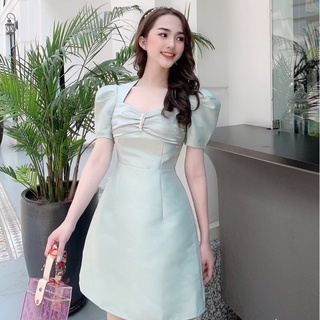 Váy tafta cao cấp nơ ngực đính ngọc tay bồng