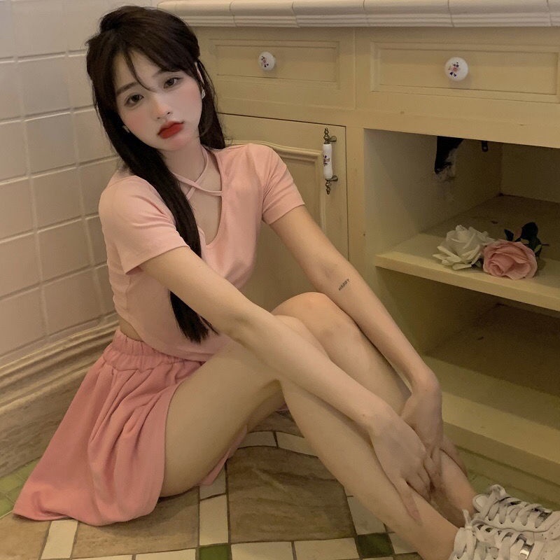 Bộ Áo Thun Hồng + Quần Short Dáng Ôm Thời Trang Mùa Hè Mới Cho Nữ