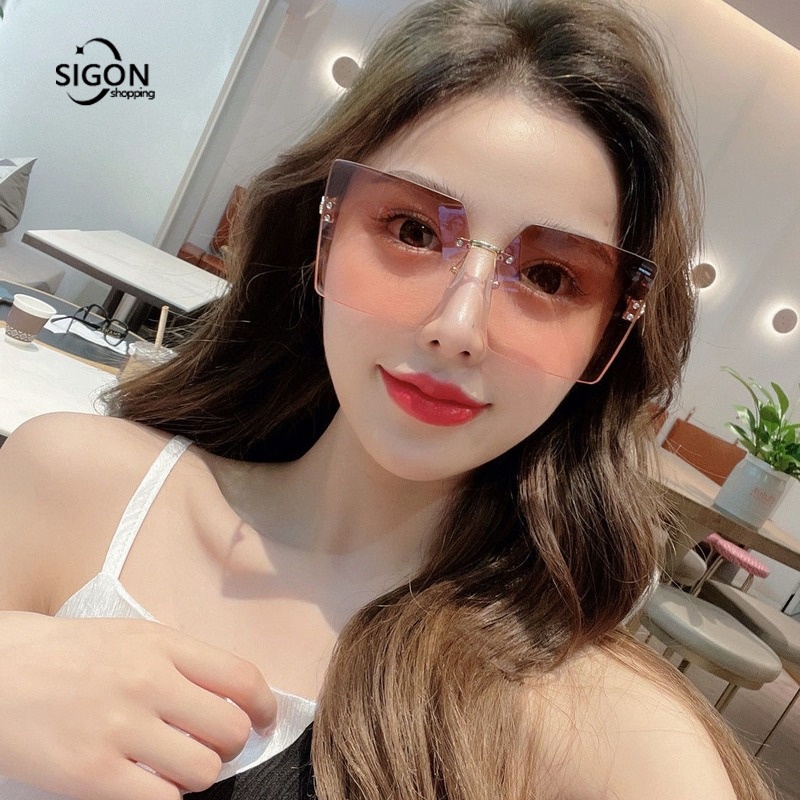 Kính mát gọng vuông chống bức xạ cho cặp đôi