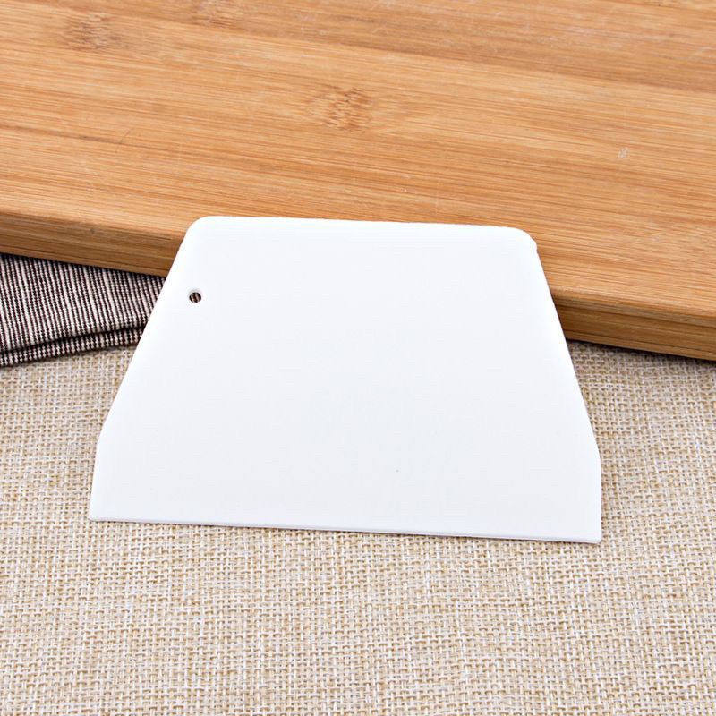 Miếng vét, cắt bột làm bánh