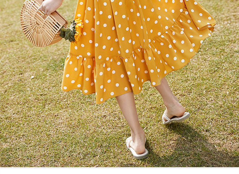 Girls' summer dresses, big children, Korean version, loose 2021 new styles, thin, wild, over-the-knee student long skirts