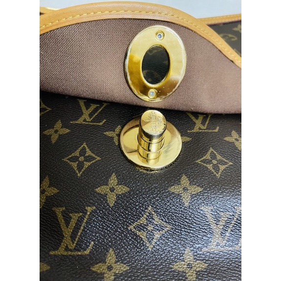 Giảm giá tri ân khách hàng -Túi LV hàng si tuyển