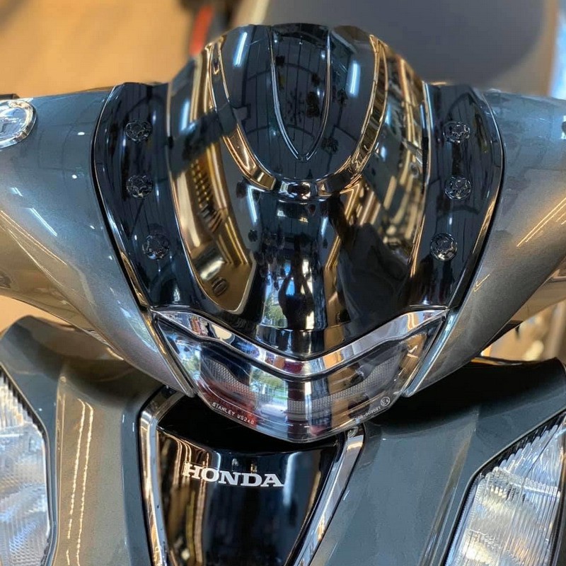 [XẢ KHO] ỐP CHẮN GIÓ, MÃO SỬ DỤNG CHO SH 2020 MÀU ĐEN BÓNG XINH LUNG LINH