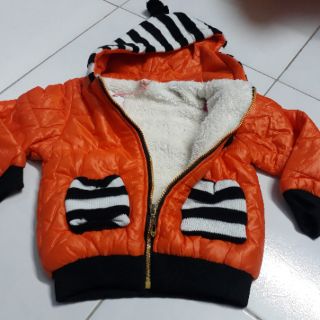 Áo phao lót lông cừu