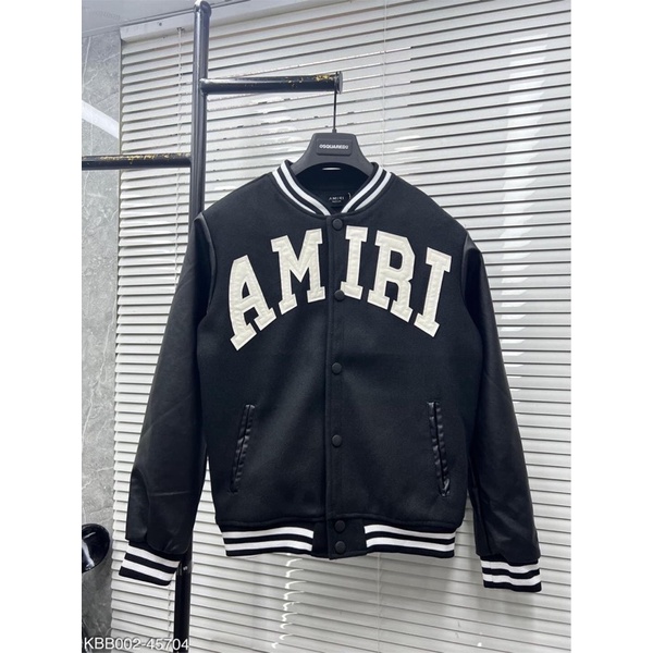 Bomber tay da thêu chữ da trước ngực