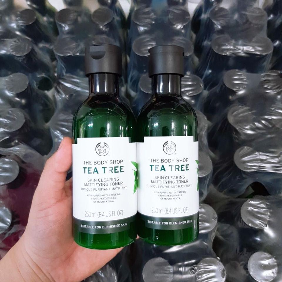 Nước Hoa Hồng The Body Shop Tea Tree Skin Clearing Mattifying Toner