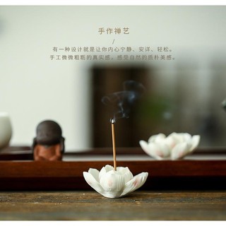 Lư hương hoa sen gốm trang trí