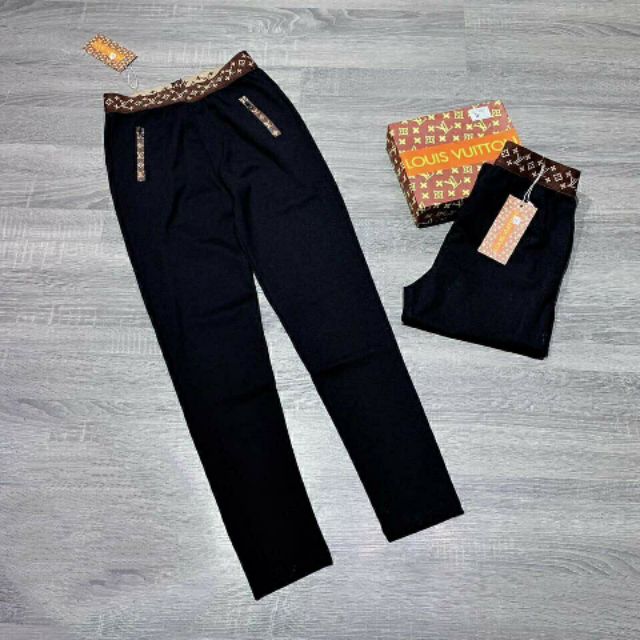 Nhập WAPCK111 giảm 25k đơn từ 200k - Quần legging Lv