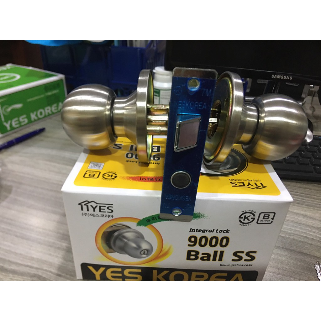 Khóa tay nắm tròn Hàn Quốc YES