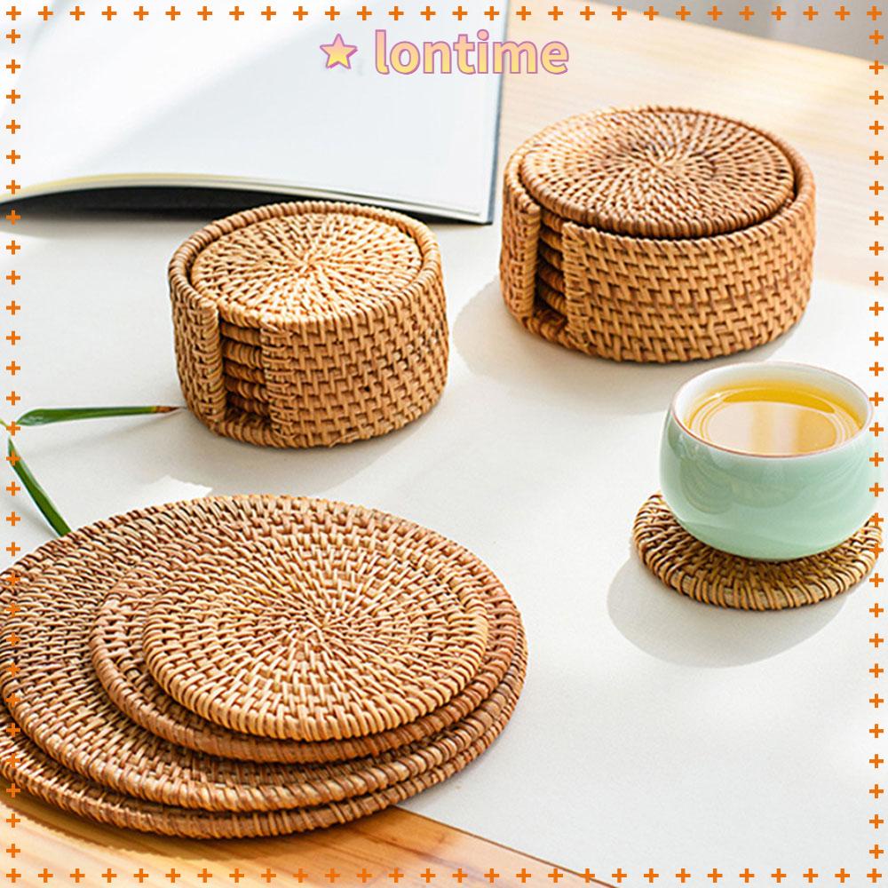 Tấm lót ly làm bằng mây kiểu dáng đơn giản tiện dụng