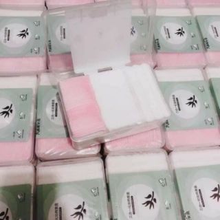 Hộp bông tẩy trang 320 miếng