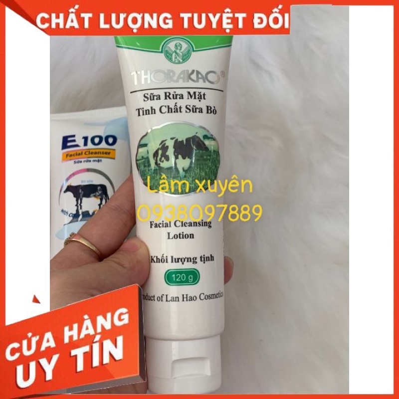 Sữa rửa mặt E100 THORAKAO 120g   cung cấp tinh chất sữa bò tươi làm trắng da, mịn da, có hạt massage nhẹ 🌸🌸🌸