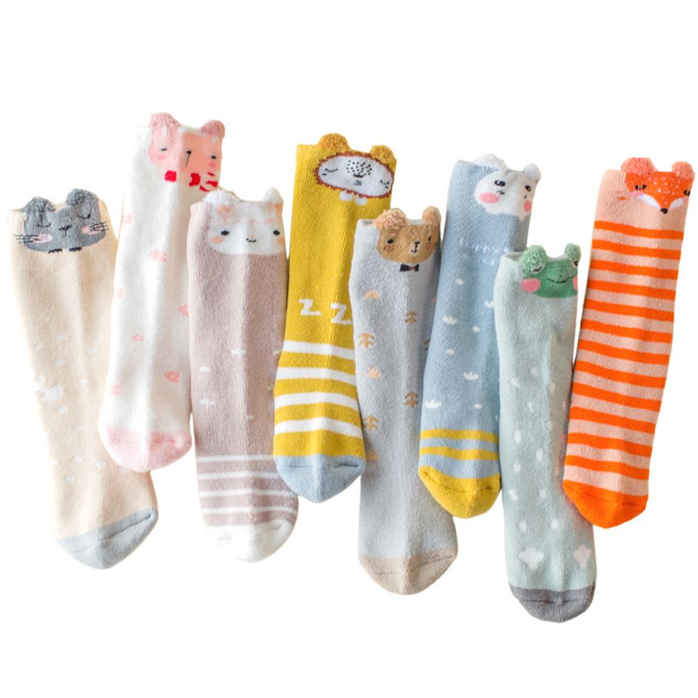 Bộ 3 đôi tất dài đến đầu gối bằng cotton dày dặn chống trượt họa tiết hoạt hình dành cho bé sơ sinh