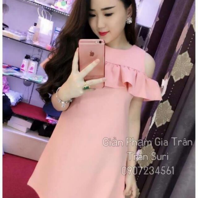 Đầm bèo vai