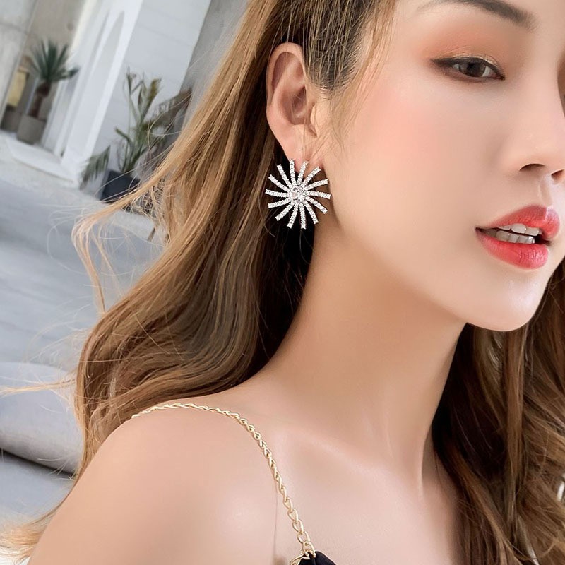 Bông tai nữ bông hoa xinh xắn bông tai dự tiệc