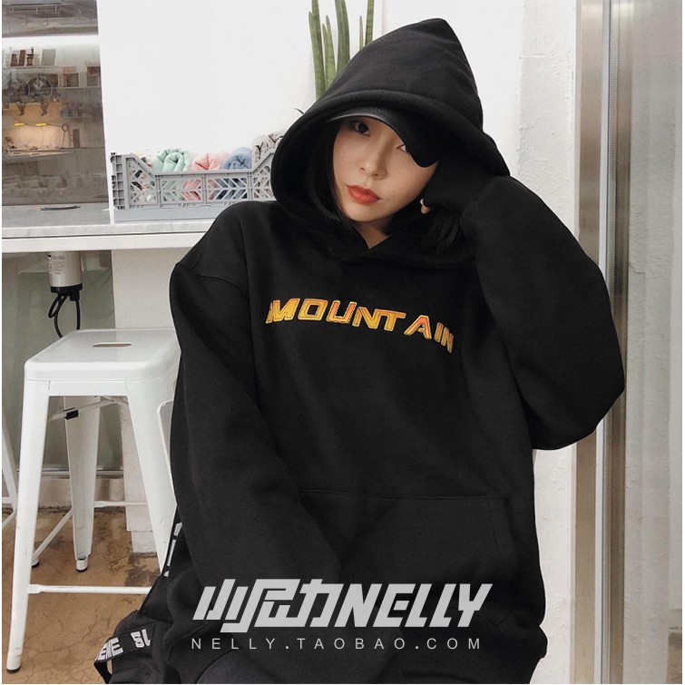 Áo hoodie Nelly Heybig - Moutain