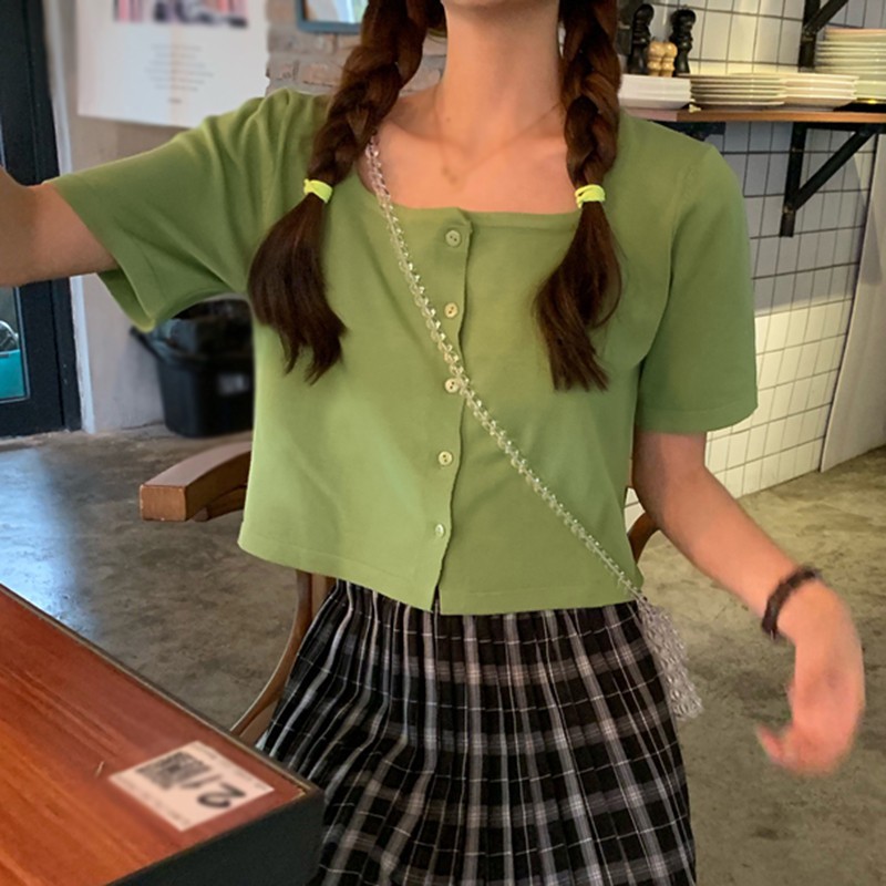 Áo Thun Tay Ngắn Cổ Vuông Form Rộng Phong Cách Trẻ Trung