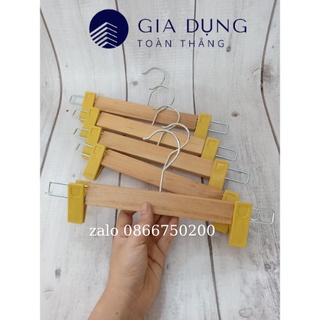 Móc kẹp quần áo, Móc kẹp quần gỗ, kẹp chân váy gỗ tự nhiên cao cấp vàng óng đẹp treo shop