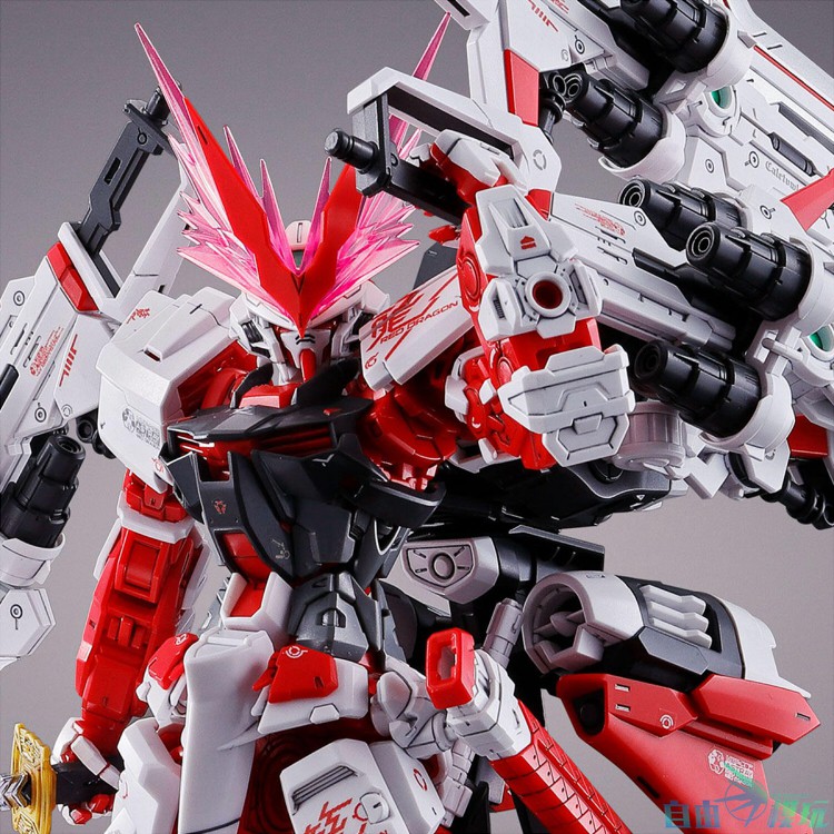 Mô Hình Lắp Ráp Gundam MG Astray Red Dragon