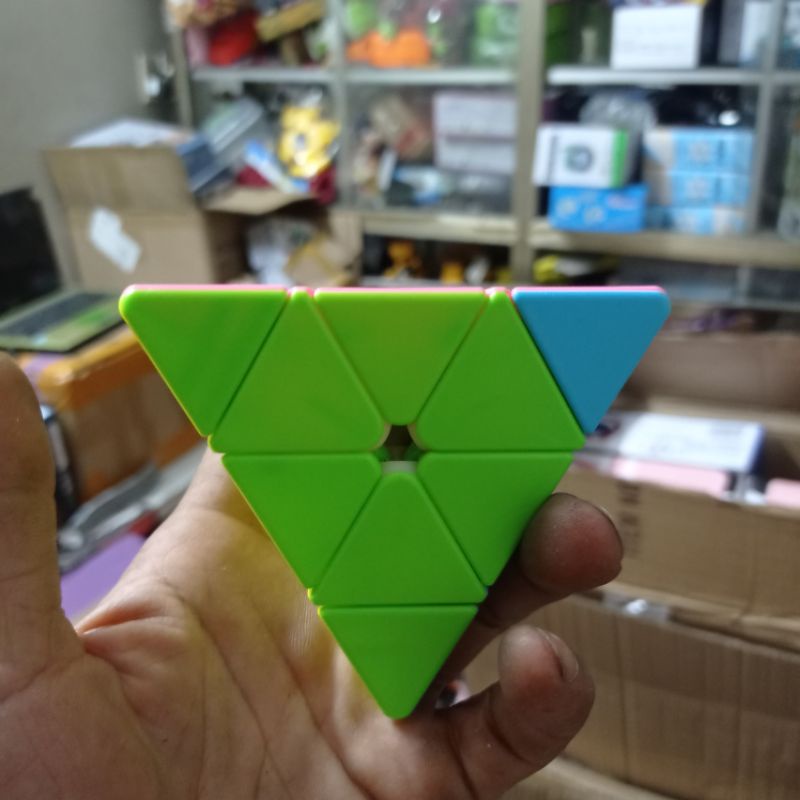 Đồ chơi Rubik nhiều mẫu loại đẹp